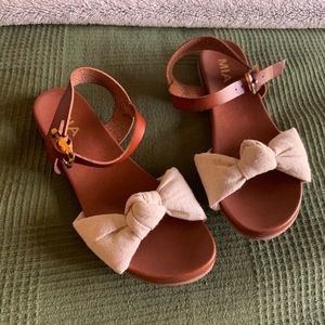 Mia Addilynn fabric knot size 7 sandals